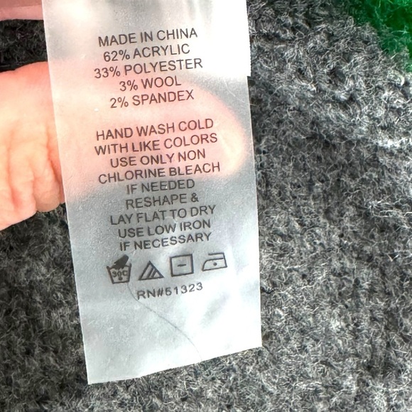 Vince Camuto Turtleneck Sweater Colorblock Stripes Gray Blue Green Cream | Small - Picture 8 of 8